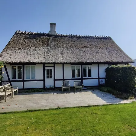 Beachhouse Villa Humlebaek